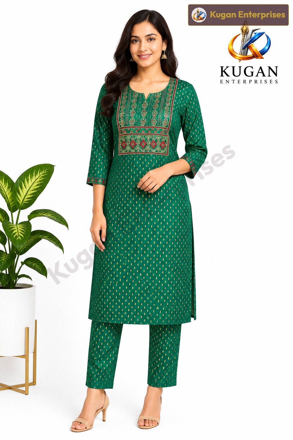 Emerald Green Floral Embroidered Kurta with Straight Pant
